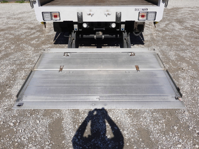 いすゞ フォワード 中型 ウィング TKG-FRR90T2(102942) 16枚目