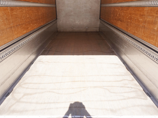 いすゞ フォワード 中型 ウィング TKG-FRR90T2(102942) 18枚目