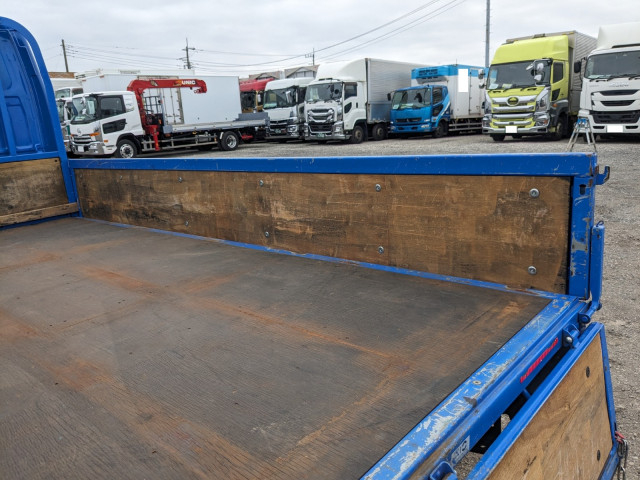 いすゞ エルフ 小型 平ボディ TRG-NJR85A(102943) 14枚目