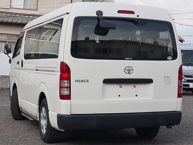 Toyota hiace Small Box body CBA-TRH219W(102945) 2枚目