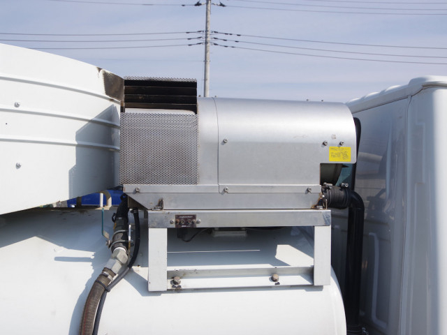 いすゞ エルフ 小型 バキュームカー/糞尿車 TPG-NJR85AN(102947) 10枚目