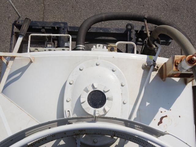 いすゞ エルフ 小型 バキュームカー/糞尿車 TPG-NJR85AN(102947) 15枚目