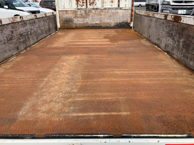 いすゞ エルフ 小型 平ボディ TRG-NKR85A(102951) 10枚目