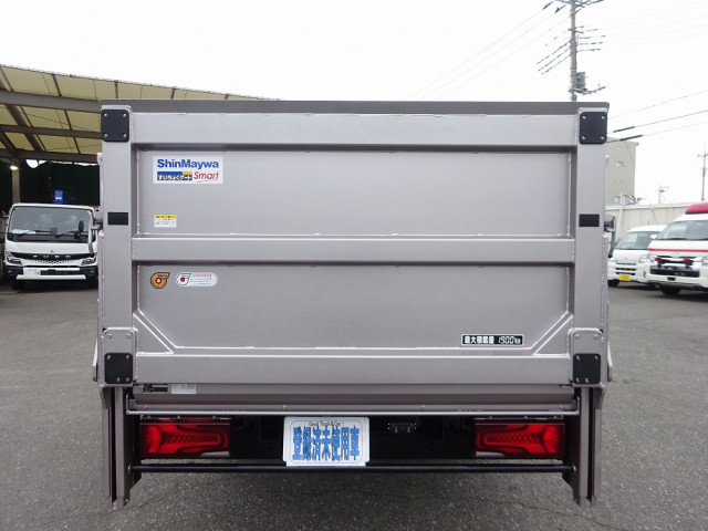 三菱ふそう キャンター 小型 平ボディ 2RG-FGA50(102953) 8枚目