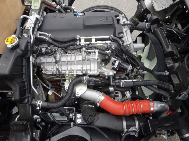 三菱ふそう キャンター 小型 平ボディ 2RG-FGA50(102953) 10枚目