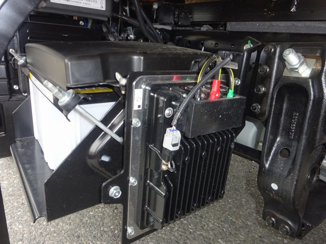 三菱ふそう キャンター 小型 平ボディ 2RG-FGA50(102953) 28枚目