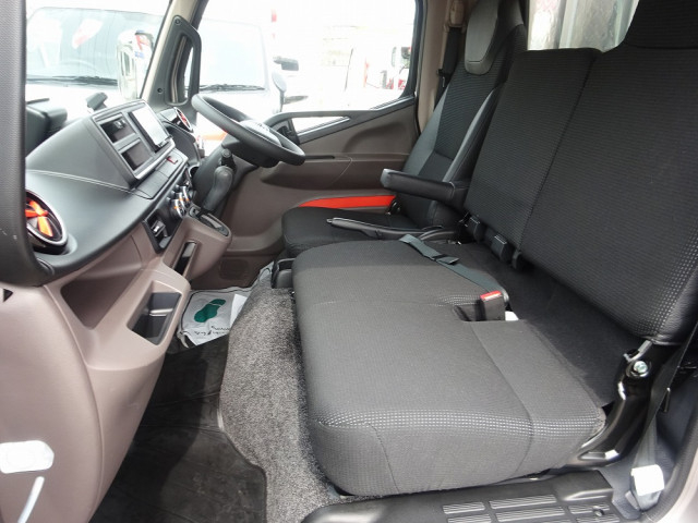 三菱ふそう キャンター 小型 平ボディ 2RG-FGA50(102953) 29枚目