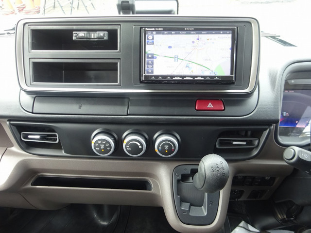 三菱ふそう キャンター 小型 平ボディ 2RG-FGA50(102953) 32枚目