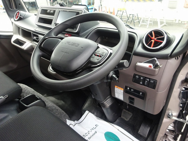 三菱ふそう キャンター 小型 平ボディ 2RG-FGA50(102953) 35枚目