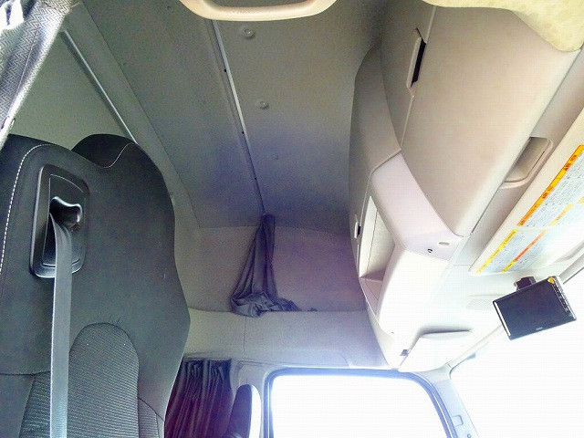 いすゞ ギガ 大型 ウィング 2PG-CYJ77C(102957) 7枚目