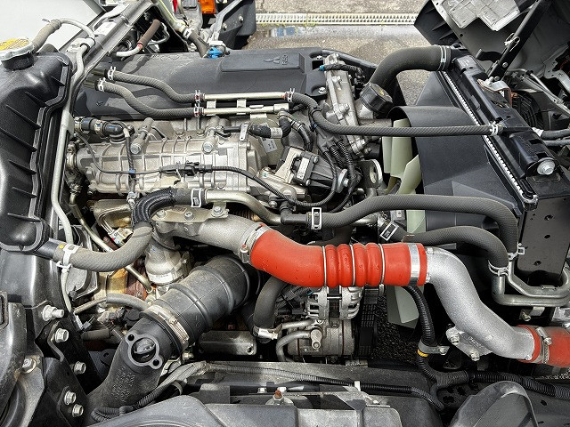 三菱ふそう キャンター 小型 キャリアカー 2PG-FEB90(102956) 30枚目