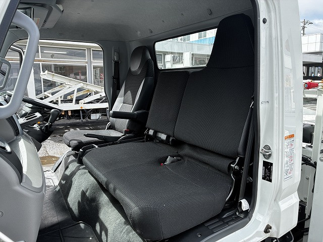 三菱ふそう キャンター 小型 キャリアカー 2PG-FEB90(102956) 38枚目