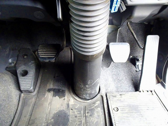 いすゞ ギガ 大型 ウィング 2PG-CYJ77C(102957) 20枚目