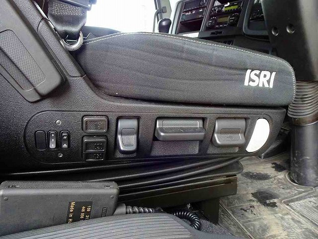 いすゞ ギガ 大型 ウィング 2PG-CYJ77C(102957) 23枚目