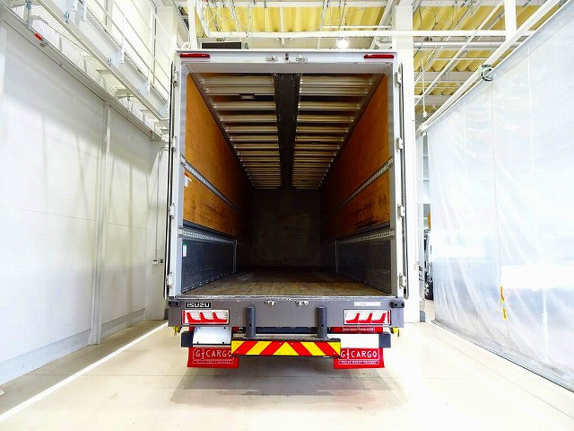 いすゞ ギガ 大型 ウィング 2PG-CYJ77C(102957) 25枚目