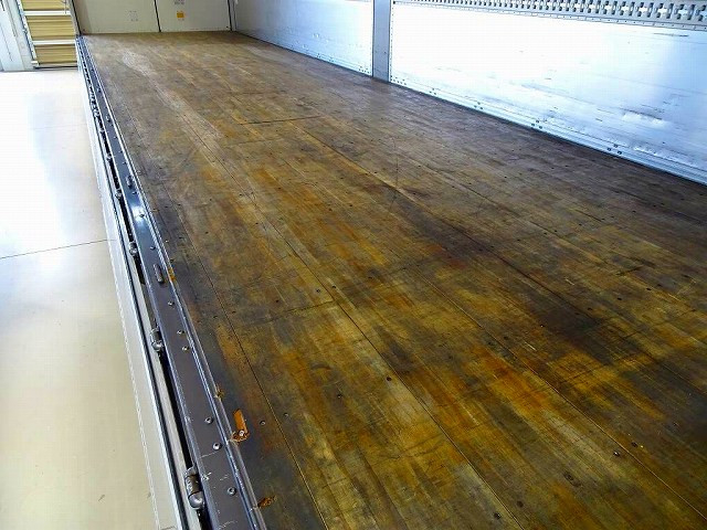 いすゞ ギガ 大型 ウィング 2PG-CYJ77C(102957) 36枚目