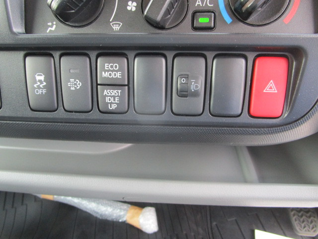 日野 デュトロ 小型 ウィング 2KG-XZU710M(102960) 16枚目