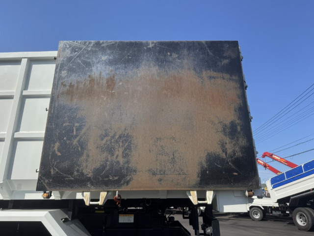 三菱ふそう スーパーグレート 大型 土砂ダンプ 2PG-FV70HY(102961) 15枚目