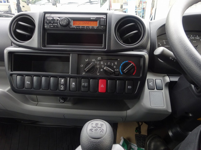 トヨタ ダイナ 小型 平ボディ 3BF-TRY230(102962) 41枚目