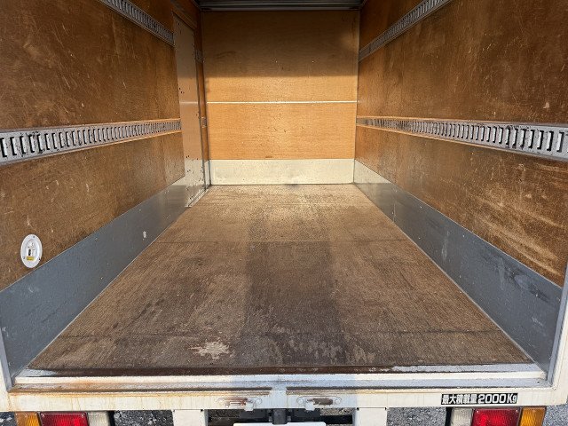 いすゞ エルフ 小型 バン TPG-NLR85N(102967) 7枚目