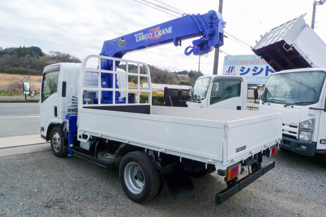 マツダ タイタン 小型 平ボディ（クレーン付） TKG-LMR85N(102968) 5枚目