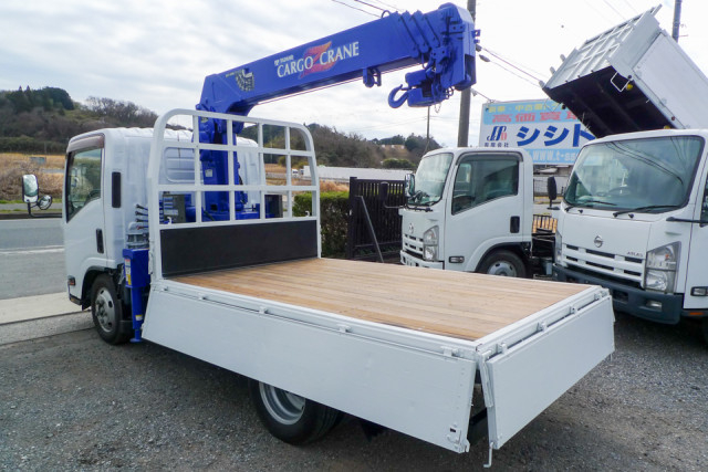 マツダ タイタン 小型 平ボディ（クレーン付） TKG-LMR85N(102968) 10枚目