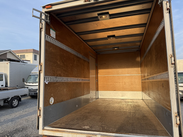 いすゞ エルフ 小型 バン TPG-NLR85N(102967) 30枚目