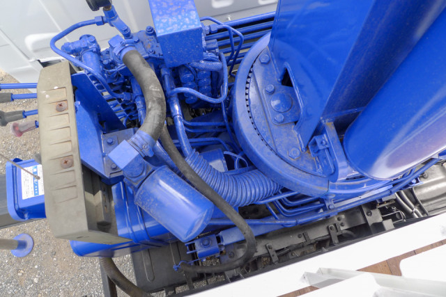 マツダ タイタン 小型 平ボディ（クレーン付） TKG-LMR85N(102968) 18枚目