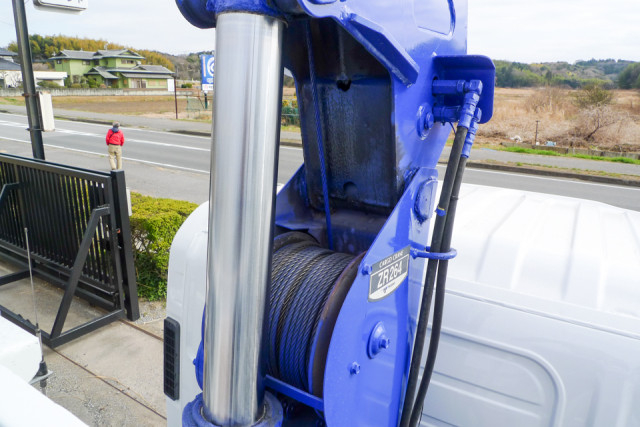 マツダ タイタン 小型 平ボディ（クレーン付） TKG-LMR85N(102968) 20枚目