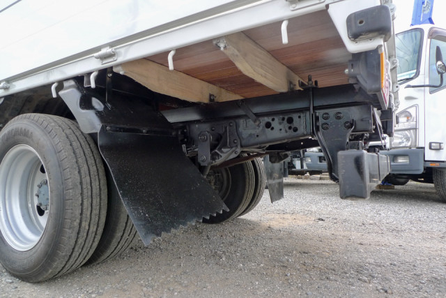 マツダ タイタン 小型 平ボディ（クレーン付） TKG-LMR85N(102968) 24枚目