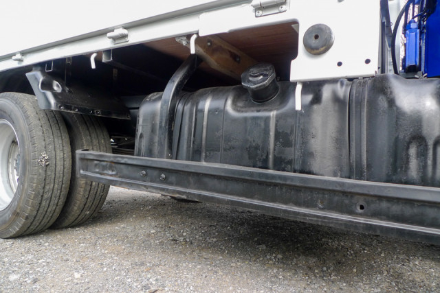 マツダ タイタン 小型 平ボディ（クレーン付） TKG-LMR85N(102968) 26枚目