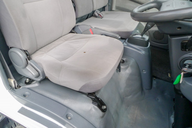 マツダ タイタン 小型 平ボディ（クレーン付） TKG-LMR85N(102968) 31枚目