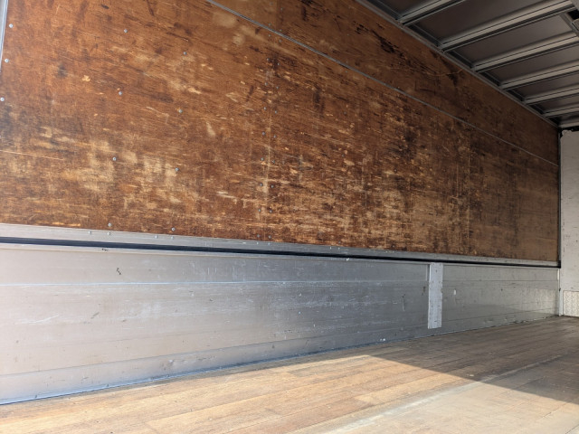 日野 レンジャー 中型 ウィング TKG-FC9JKAA(102971) 13枚目