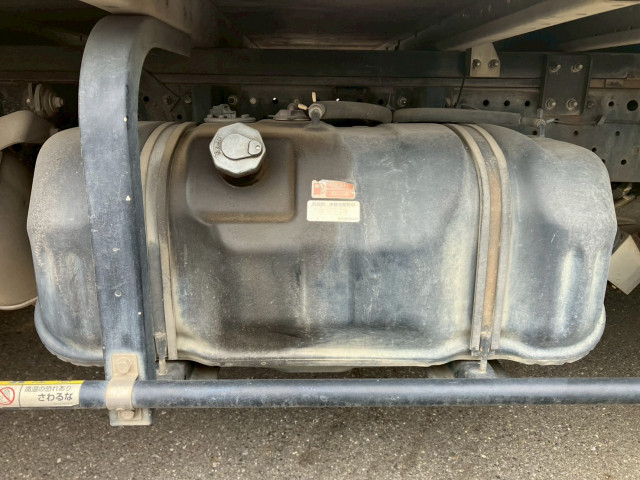 いすゞ エルフ 小型 バン TKG-NHR85AN(102970) 17枚目