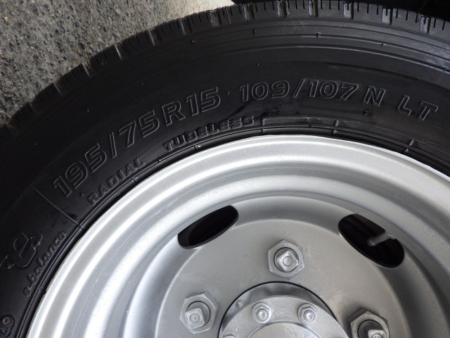 いすゞ エルフ 小型 平ボディ TKG-NJR85A(102977) 29枚目