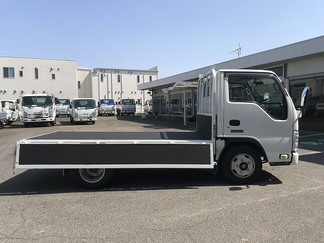 いすゞ エルフ 小型 Wキャブ TKG-NJR85A(102978) 15枚目