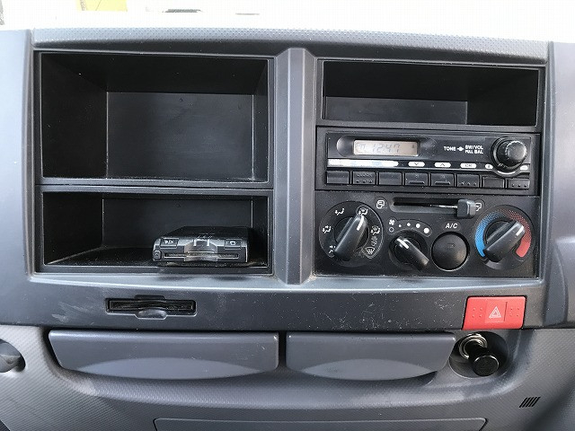 いすゞ エルフ 小型 Wキャブ TKG-NJR85A(102978) 26枚目