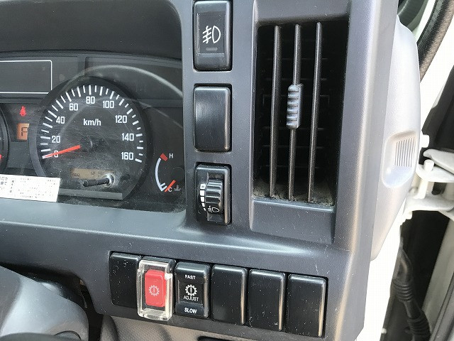 いすゞ エルフ 小型 Wキャブ TKG-NJR85A(102978) 29枚目