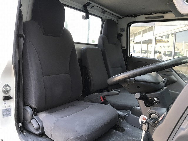 いすゞ エルフ 小型 Wキャブ TKG-NJR85A(102978) 31枚目