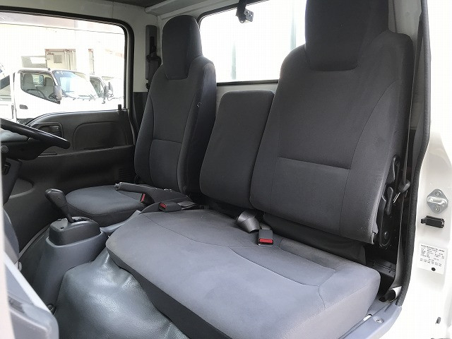 いすゞ エルフ 小型 Wキャブ TKG-NJR85A(102978) 32枚目