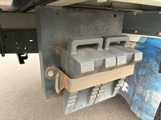 いすゞ エルフ 小型 冷蔵冷凍バン TKG-NLR85AN(102980) 27枚目