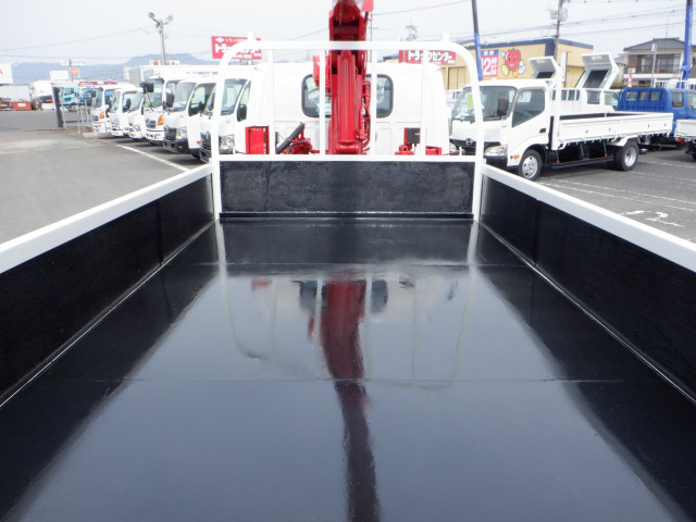 いすゞ エルフ 小型 平ボディ（クレーン付） TKG-NKR85R(102982) 3枚目