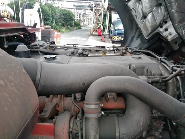 いすゞ ギガ 大型 トラクタ KL-EXD52D3(3364) 26枚目