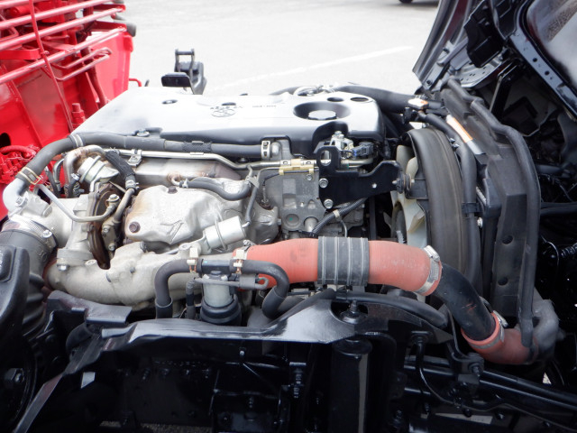 いすゞ エルフ 小型 平ボディ（クレーン付） TKG-NKR85R(102982) 30枚目