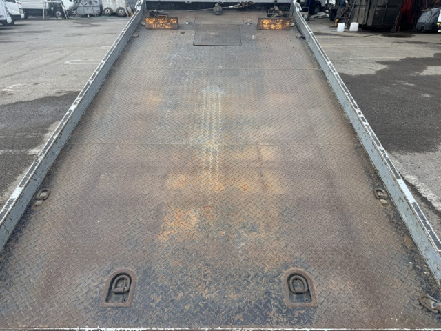 いすゞ エルフ 小型 平ボディ（クレーン付） SKG-NPR85YN(102984) 11枚目