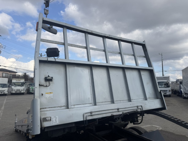 いすゞ エルフ 小型 平ボディ（クレーン付） SKG-NPR85YN(102984) 17枚目