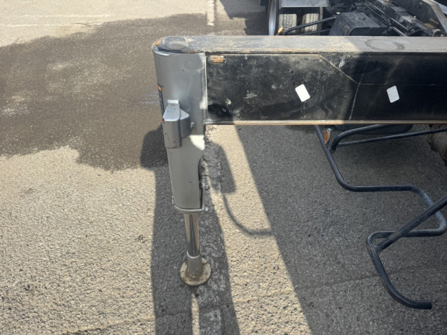 いすゞ エルフ 小型 平ボディ（クレーン付） SKG-NPR85YN(102984) 25枚目