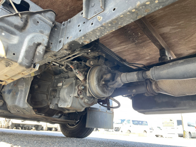 三菱ふそう キャンターガッツ 小型 平ボディ CBF-FB700B(102986) 32枚目