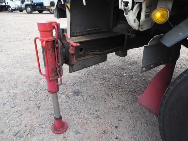 三菱ふそう ファイター 中型 平ボディ（クレーン付） KK-FK61FG(102987) 13枚目