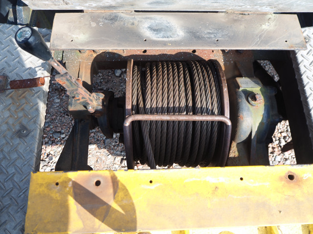 三菱ふそう ファイター 増トン 平ボディ（クレーン付） KL-FQ61FK(102988) 10枚目